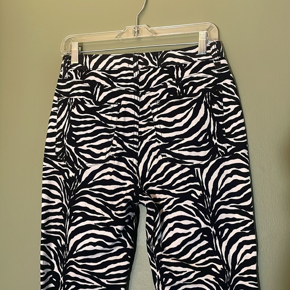 BDG Zebra Print Black White Denim Jeans Side Slit Straight Sz 27 - Picture 7 of 8